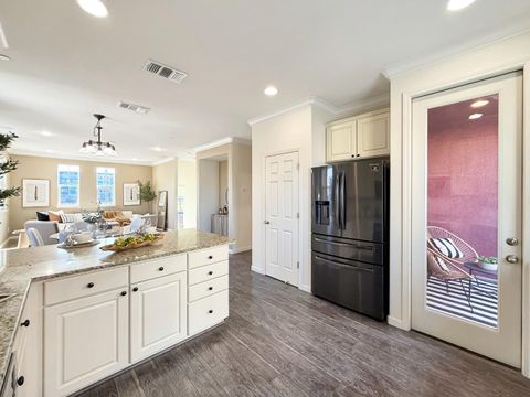 Tiny photo for 1053 Eagle Way, San Jose, CA 95131 (MLS # ML82032814)