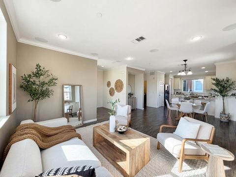 Tiny photo for 1053 Eagle Way, San Jose, CA 95131 (MLS # ML82032814)