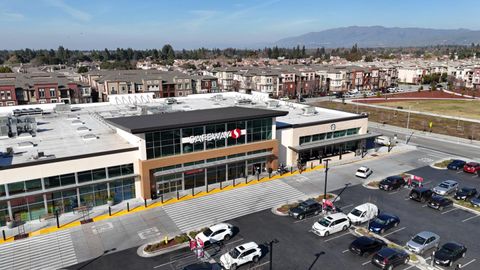 Tiny photo for 1053 Eagle Way, San Jose, CA 95131 (MLS # ML82032814)