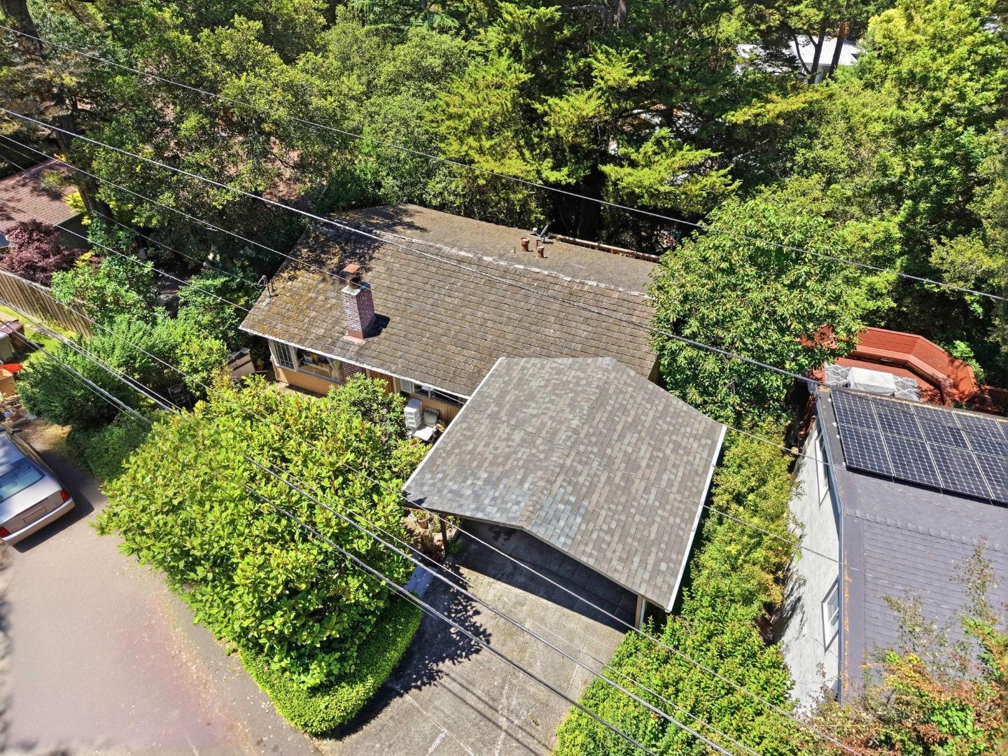 7020 Saroni Drive