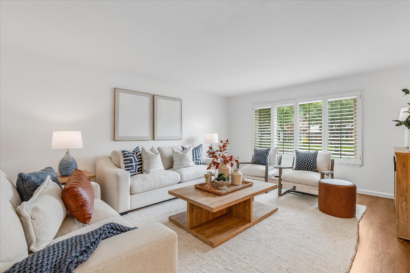 786 Sunset Glen Drive