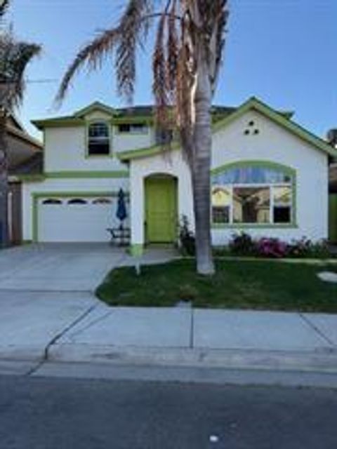 Photo of 1297 Spark Street, GREENFIELD, CA 93927 (MLS # ML82048095)