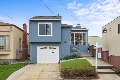 Photo of 466 Oak Avenue, SAN BRUNO, CA 94066 (MLS # ML82036557)
