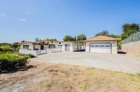 17945 Pesante Road, Salinas, CA 93907 - #: ML82020599
