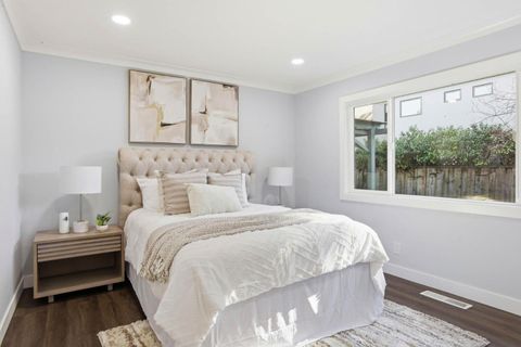 Tiny photo for 432 8th Avenue, MENLO PARK, CA 94025 (MLS # ML82034145)