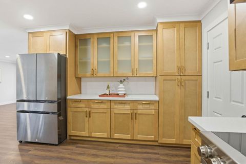 Tiny photo for 432 8th Avenue, MENLO PARK, CA 94025 (MLS # ML82034145)