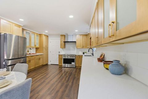 Tiny photo for 432 8th Avenue, MENLO PARK, CA 94025 (MLS # ML82034145)