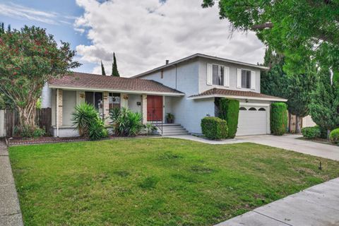 Photo of 1872 Ribisi Way, San Jose, CA 95131 (MLS # ML82045992)