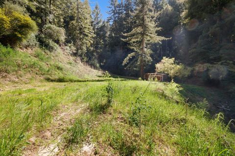 Tiny photo for 2950 Bear Canyon Road, LOS GATOS, CA 95033 (MLS # ML82041033)