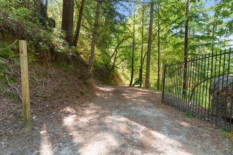 Tiny photo for 2950 Bear Canyon Road, LOS GATOS, CA 95033 (MLS # ML82041033)