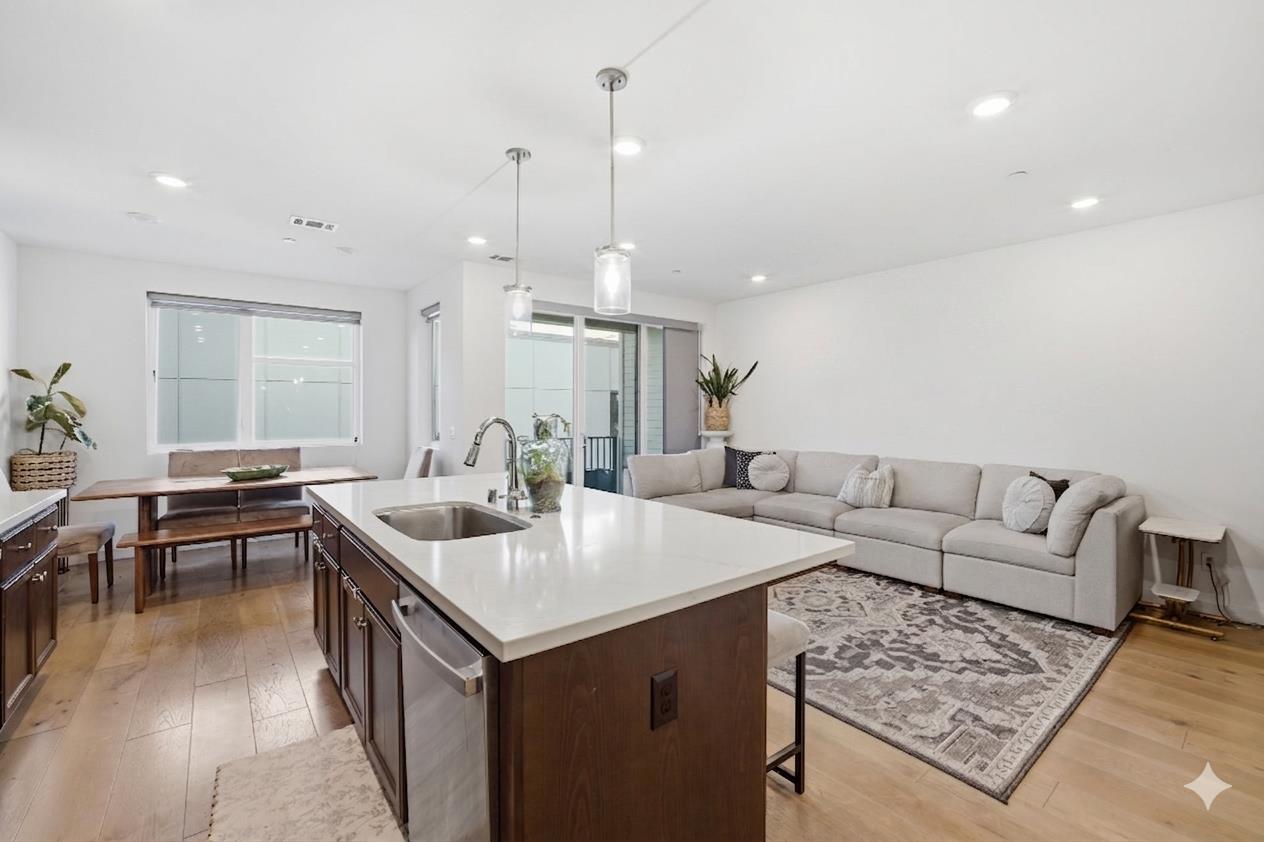 493 Cambridge Street