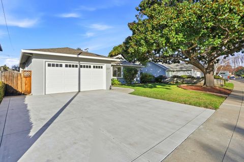 Photo of 3109 Alexander Avenue, SANTA CLARA, CA 95051 (MLS # ML82027484)