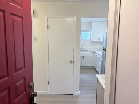 3550 Carter Drive Unit 101, South San Francisco, CA 94080 - #: ML82033965