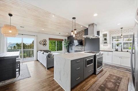 Tiny photo for 2007 Clearview Circle, BENICIA, CA 94510 (MLS # ML82062429)