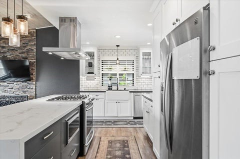 Tiny photo for 2007 Clearview Circle, BENICIA, CA 94510 (MLS # ML82062429)