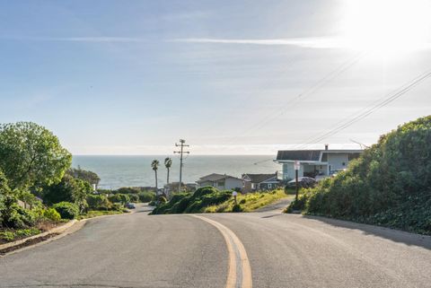 Tiny photo for 665 Sand Dollar Lane, WATSONVILLE, CA 95076 (MLS # ML82036037)