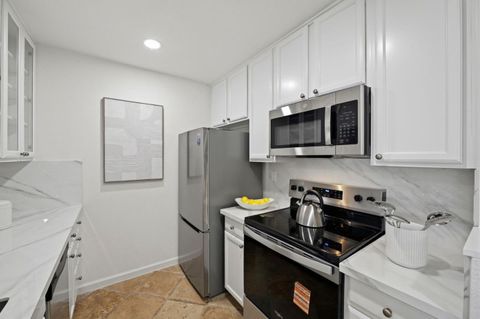 Tiny photo for 633 Teatree Court, San Jose, CA 95128 (MLS # ML82035280)