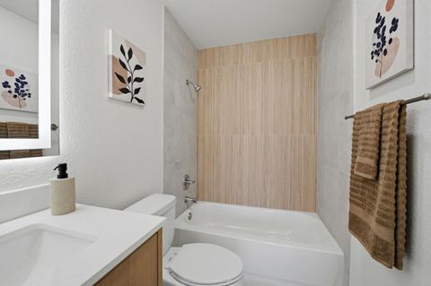 Tiny photo for 633 Teatree Court, San Jose, CA 95128 (MLS # ML82035280)