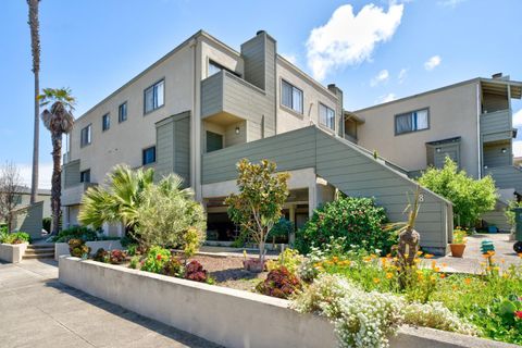 Tiny photo for 504 Ocean Avenue #2, MONTEREY, CA 93940 (MLS # ML82029355)