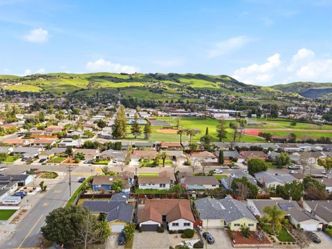 Tiny photo for 1414 Turlock Lane, San Jose, CA 95132 (MLS # ML82035985)