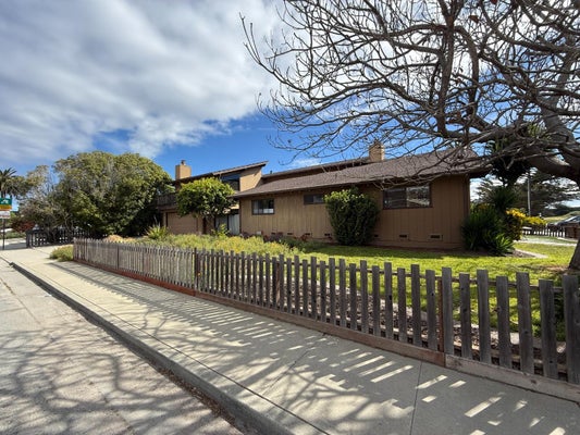 300 COLUMBIA ST, SANTA CRUZ, CA 95060 - Image 664a528fb80d72ee81eb612674cb0fdf/2957094654