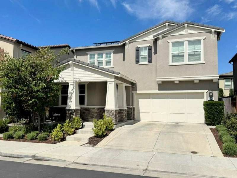1601 Castlewood Place