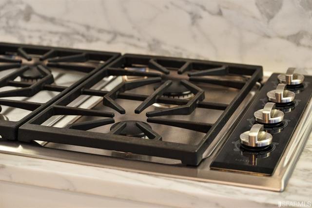 301 Mission Street 303