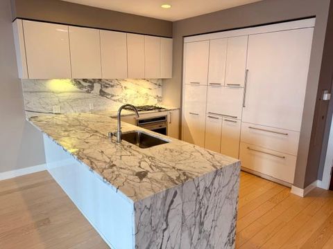 Tiny photo for 301 Mission Street #303, SAN FRANCISCO, CA 94105 (MLS # ML82035156)