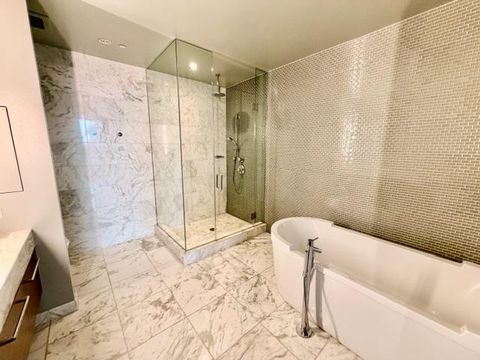 Tiny photo for 301 Mission Street #303, SAN FRANCISCO, CA 94105 (MLS # ML82035156)