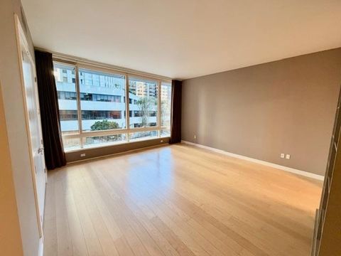 Tiny photo for 301 Mission Street #303, SAN FRANCISCO, CA 94105 (MLS # ML82035156)