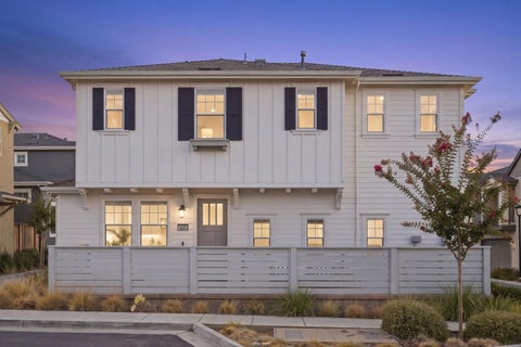 Photo of 18859 Montalvo Oaks Circle, Monte Sereno, CA 95030 (MLS # ML82062088)