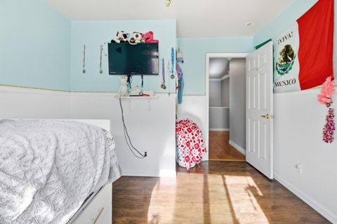 Tiny photo for 1421 Burgundy Way, GONZALES, CA 93926 (MLS # ML82036908)