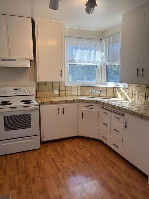 Tiny photo for 139 D Street, REDWOOD CITY, CA 94063 (MLS # ML82032900)