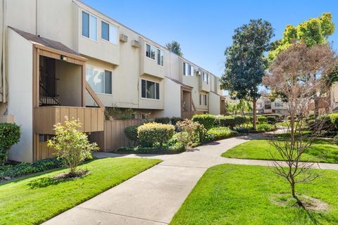Photo of 4415 Norwalk Drive #3, San Jose, CA 95129 (MLS # ML82034026)