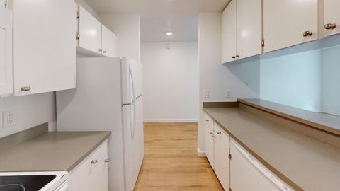 Tiny photo for 285 Woodland Avenue, SAN RAFAEL, CA 94901 (MLS # ML82023777)