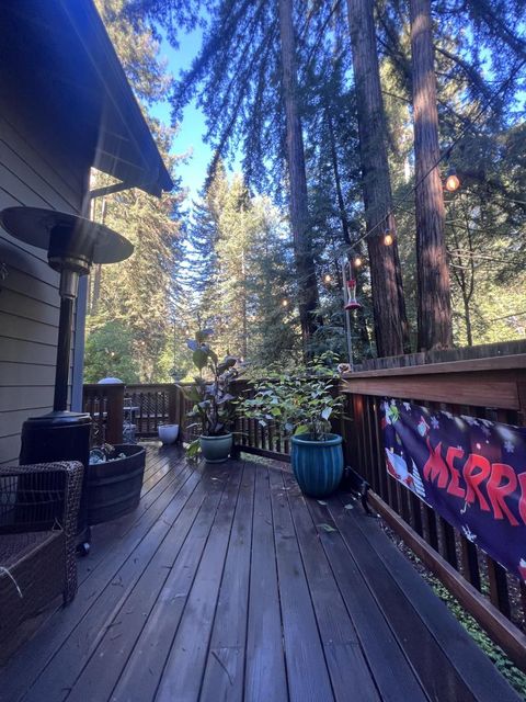 Tiny photo for 185 Cliff View, BOULDER CREEK, CA 95006 (MLS # ML82028444)