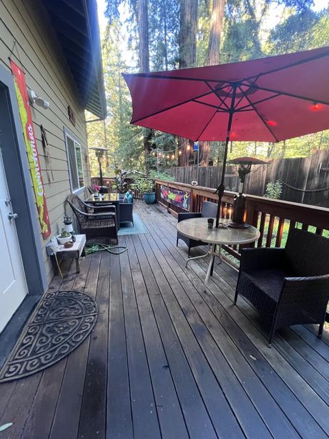 Tiny photo for 185 Cliff View, BOULDER CREEK, CA 95006 (MLS # ML82028444)