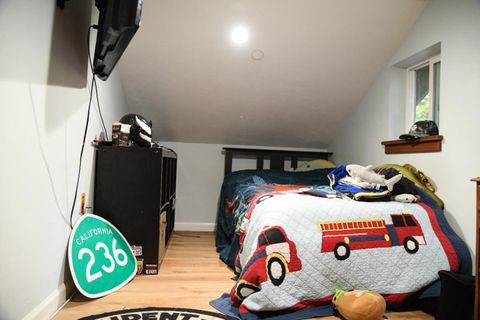 Tiny photo for 185 Cliff View, BOULDER CREEK, CA 95006 (MLS # ML82028444)