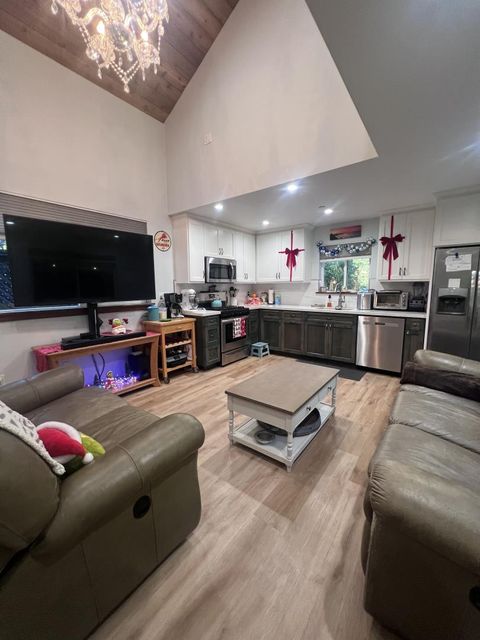 Tiny photo for 185 Cliff View, BOULDER CREEK, CA 95006 (MLS # ML82028444)