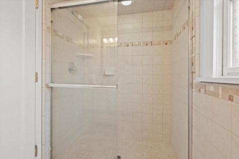 Tiny photo for 211 2nd Avenue, SANTA CRUZ, CA 95062 (MLS # ML82025536)