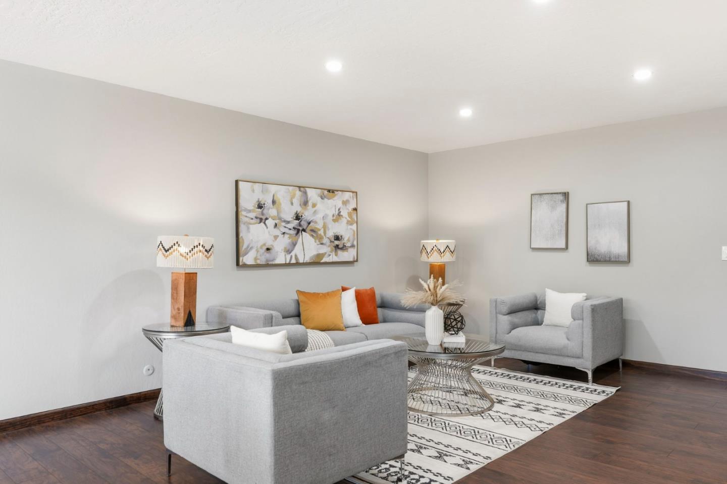 1458 Hudson Street 116