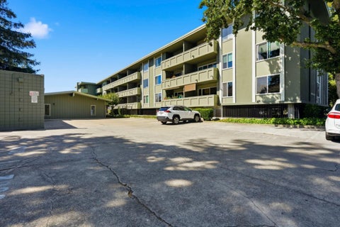 Photo of 1458 Hudson Street #116, Redwood City, CA 94061 (MLS # ML82054385)