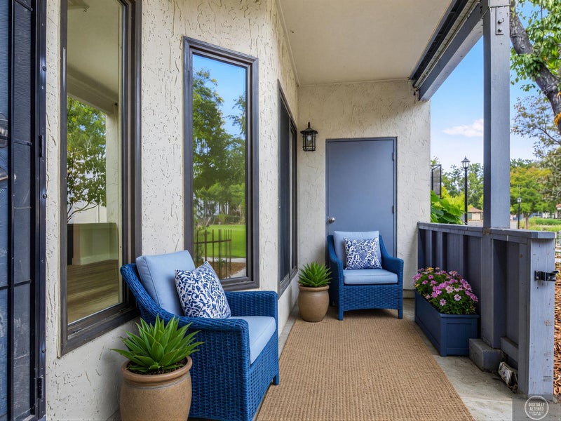 18 Kenbrook Circle
