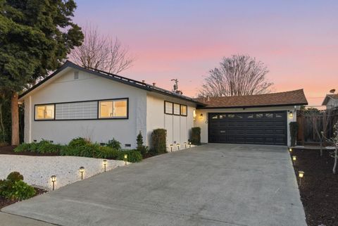 2330 Maximilian Drive Campbell CA 95008