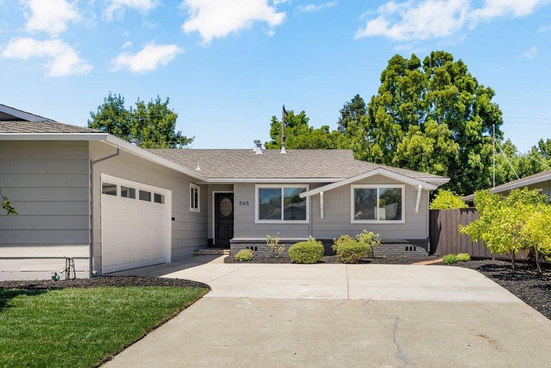 565 Carrick Court