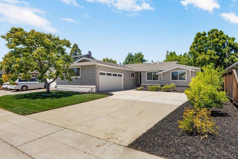 565 Carrick Court