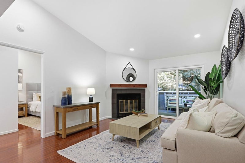 1547 Four Oaks Circle