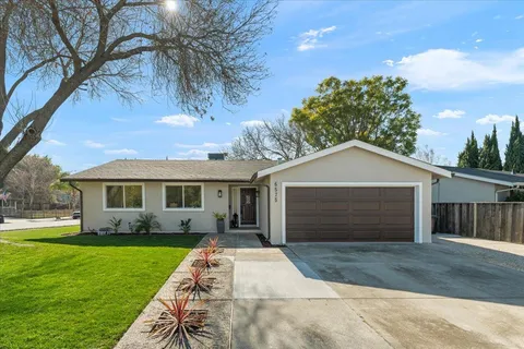 6575 Kaneko Drive, San Jose, CA 95119 - #: ML82024069