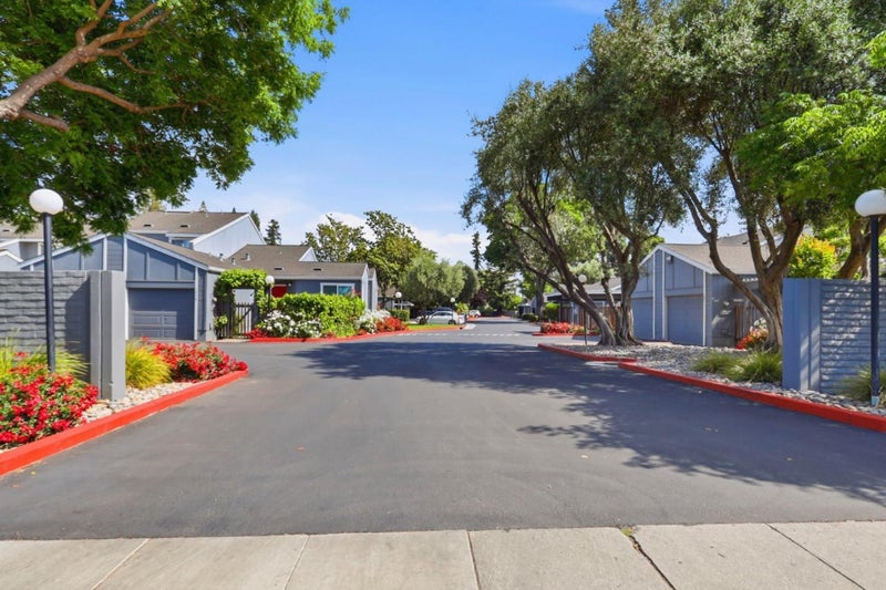 1112 Prevost Court