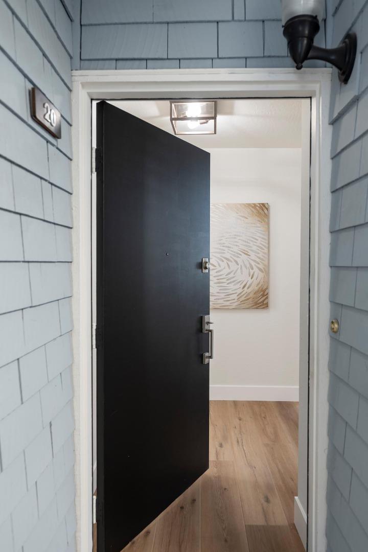 20 Eddystone Court